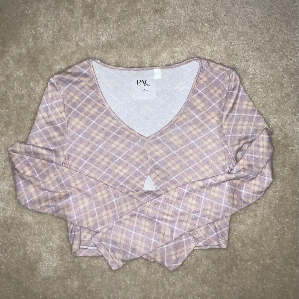 Long Sleeve Pink Plaid Crop Top